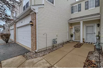 15352 Kenmare Circle, Manhattan, IL 60442 - Photo 2