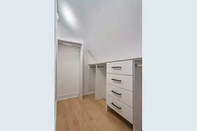 3727 W Sunnyside Avenue, Chicago, IL 60625 - Photo 18