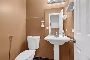 2051 Kettering Rd, Hoffman Estates, IL 60169 - Photo 14