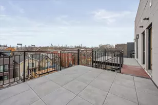 2129 N Damen Ave, Chicago, IL 60647 - Photo 16