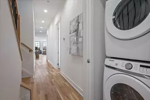 2129 N Damen Ave, Chicago, IL 60647 - Photo 20