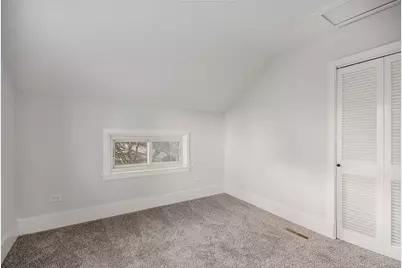 790 Hillview Avenue, West Chicago, IL 60185 - Photo 16