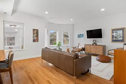 4655 N Winchester Avenue #2N, Chicago, IL 60640 - Photo 2
