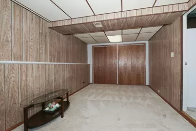 1335 Gentry Road, Hoffman Estates, IL 60169 - Photo 24