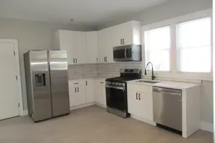 11640 S Lowe Ave, Chicago, IL 60628 - Photo 22