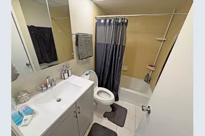 2671 Sheridan Road, Zion, IL 60099 - Photo 8