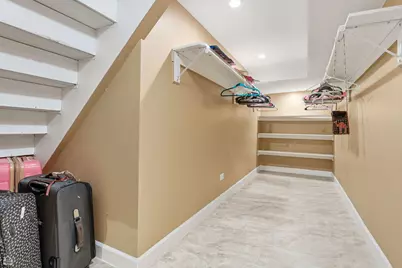 6310 N La Crosse Avenue, Chicago, IL 60646 - Photo 22