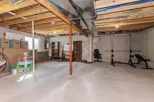 401 B Jenny Ln, Heyworth, IL 61745 - Photo 32