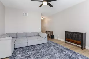 401 B Jenny Ln, Heyworth, IL 61745 - Photo 12