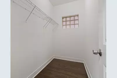 7836 S Constance Avenue, Chicago, IL 60649 - Photo 12