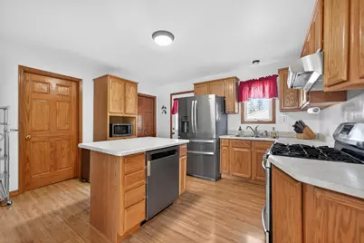 714 Ellwood Avenue, Dekalb, IL 60115 - Photo 12