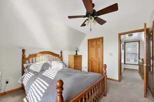 714 Ellwood Ave, Dekalb, IL 60115 - Photo 22