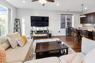 2605 W North Ave, Chicago, IL 60647 - Photo 4