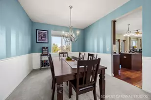 335 Sutton St, Yorkville, IL 60560 - Photo 6