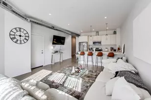 1534 W Fullerton Ave, Chicago, IL 60614 - Photo 6