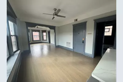 3701 N Lakewood Avenue #3, Chicago, IL 60613 - Photo 2