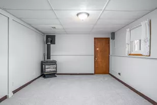 4905 50th St, Moline, IL 61265 - Photo 18