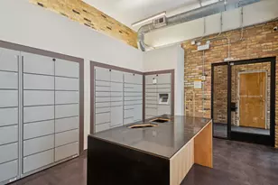 1800 W Roscoe St, Chicago, IL 60657 - Photo 24