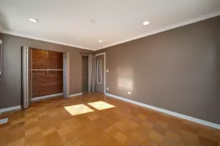 1101 S Lavergne Dr, Mount Prospect, IL 60056 - Photo 18