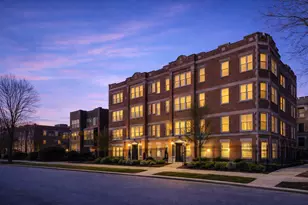 940 E 48th St, Chicago, IL 60615 - Photo 2