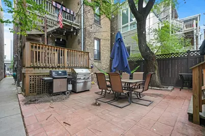 1527 N Claremont Avenue #2R, Chicago, IL 60622 - Photo 10