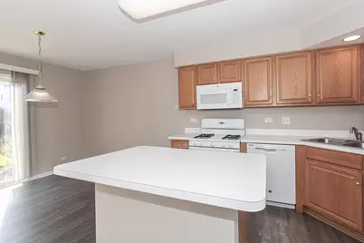 2465 Frost Drive, Aurora, IL 60503 - Photo 10