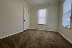 1306 Kinsey Ave, Joliet, IL 60436 - Photo 6