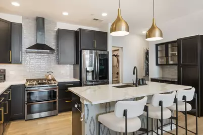 312 Woodmoor Drive, Lombard, IL 60148 - Photo 10