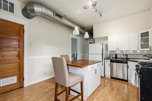 3034 N Greenview Ave, Chicago, IL 60657 - Photo 22