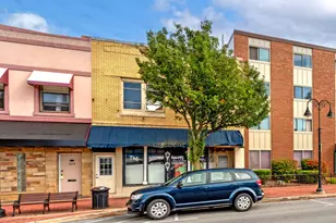 2661 Sheridan Rd, Zion, IL 60099 - Photo 1