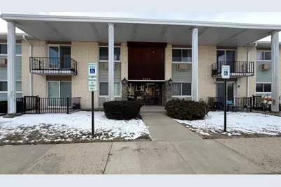 9208 Bumble Bee Drive #2D, Des Plaines, IL 60016 - Photo 1