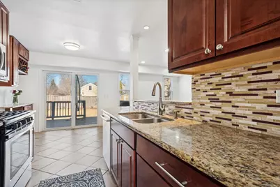 1137 Crimson Court, Naperville, IL 60564 - Photo 8