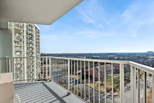 40 N Tower Rd, Oak Brook, IL 60523 - Photo 14