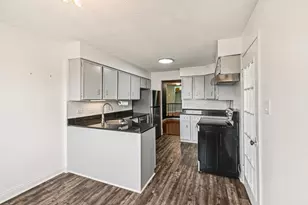 7652 W Golf Dr, Palos Heights, IL 60463 - Photo 12