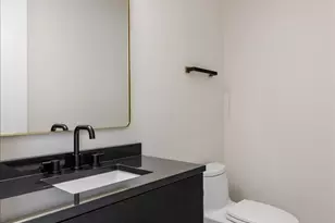 1304 W Winona St, Chicago, IL 60640 - Photo 14