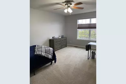 3032 Long Common Parkway, Elgin, IL 60124 - Photo 18