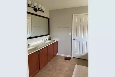 3032 Long Common Parkway, Elgin, IL 60124 - Photo 16