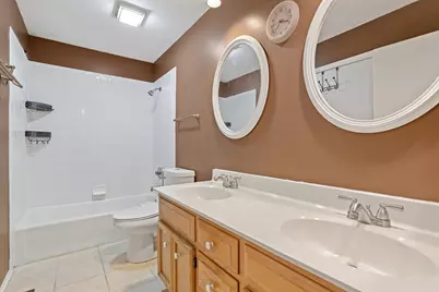 534 Grimes Avenue, Naperville, IL 60565 - Photo 14