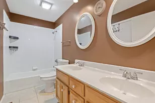 534 Grimes Ave, Naperville, IL 60565 - Photo 14