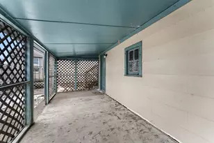 216 5th St E, Milan, IL 61264 - Photo 18