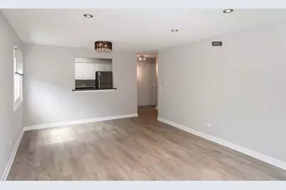 677 S River Road #2H, Des Plaines, IL 60016 - Photo 6