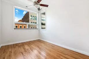 1555 N Wood St, Chicago, IL 60622 - Photo 14