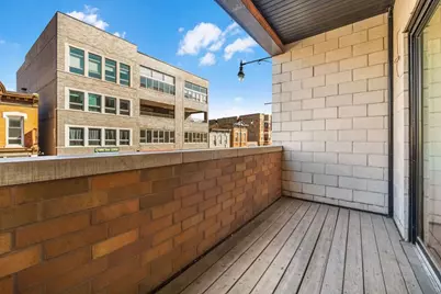 1555 N Wood Street #202, Chicago, IL 60622 - Photo 8