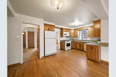 905 S Seminary Avenue, Park Ridge, IL 60068 - Photo 16