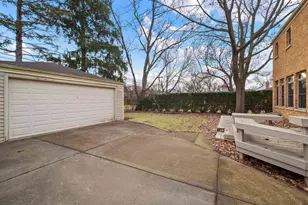 905 S Seminary Ave, Park Ridge, IL 60068 - Photo 38