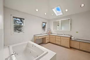 905 S Seminary Ave, Park Ridge, IL 60068 - Photo 24