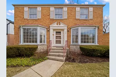 905 S Seminary Avenue, Park Ridge, IL 60068 - Photo 2