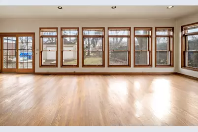 905 S Seminary Avenue, Park Ridge, IL 60068 - Photo 22