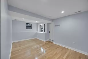 2046 W Moffat St, Chicago, IL 60647 - Photo 6