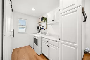 1102 Oxford Cir, Sycamore, IL 60178 - Photo 26